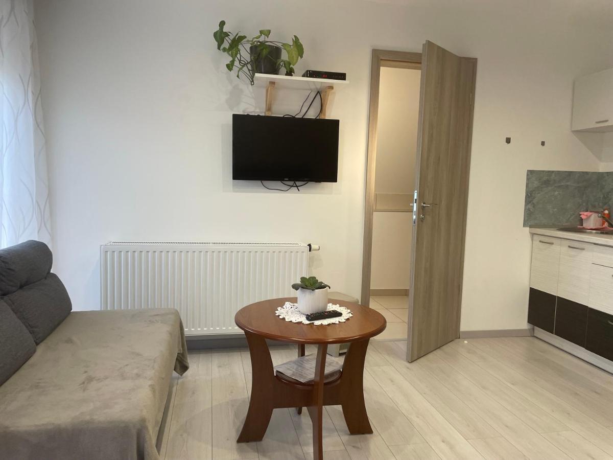 Jasmin Apartment House Vonyarcvashegy Esterno foto